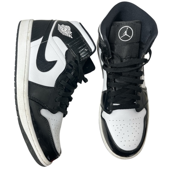 Nike Men's Air Jordan 1 Mid Shoes in Black and White Sz 11.5 - Picture 1 of 13